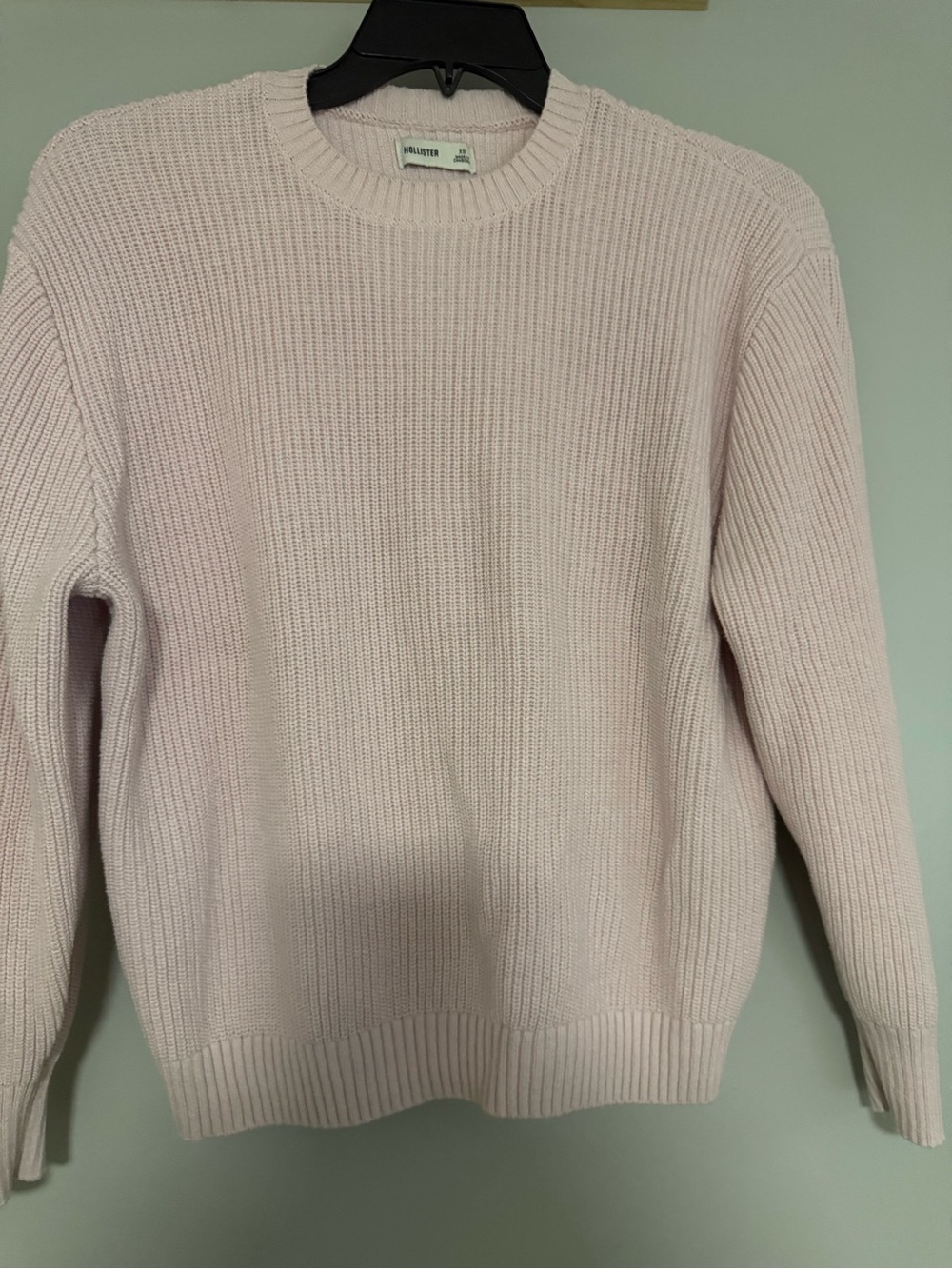 Hollister Pale Pink Ribbed Crewneck Sweater XS fits more like medium